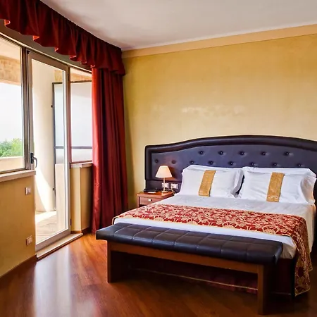 Galileo Palace 3*